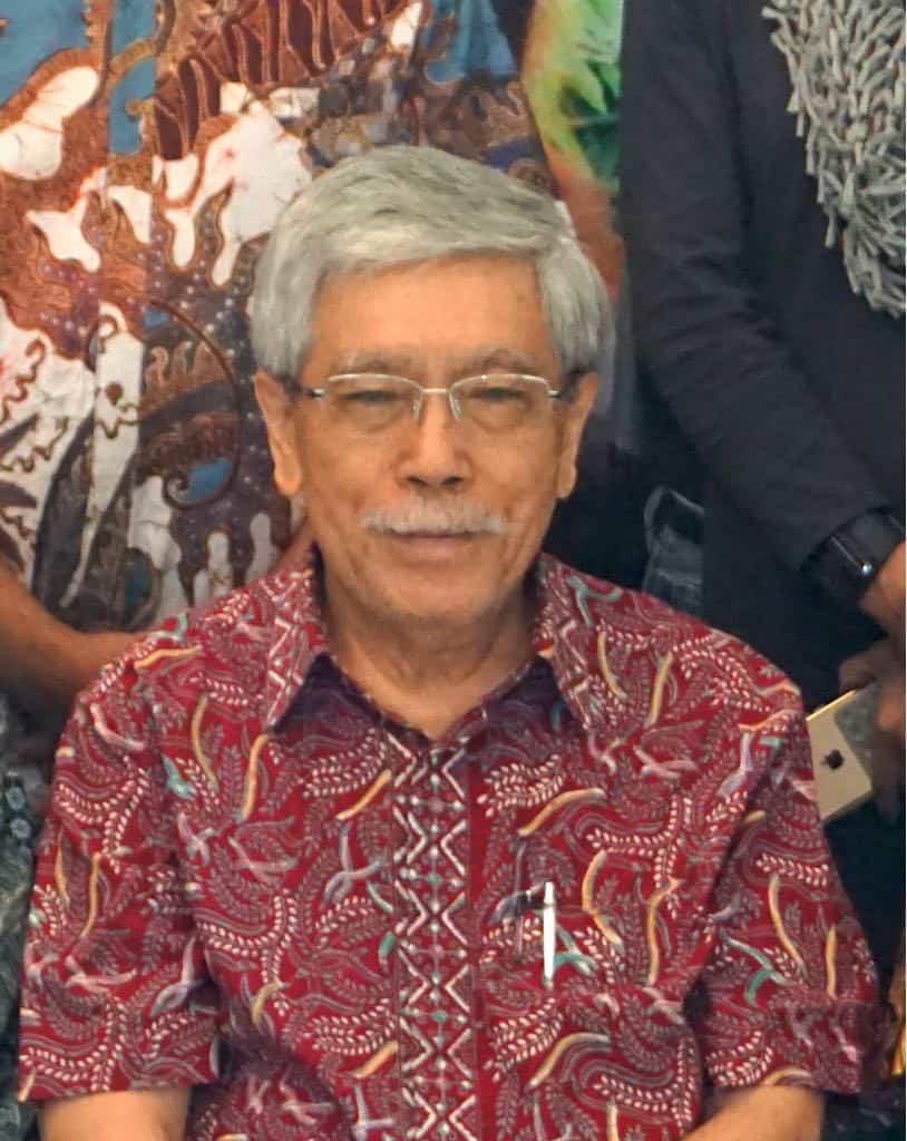 Prof. Dr. Ir. Bungaran Saragih