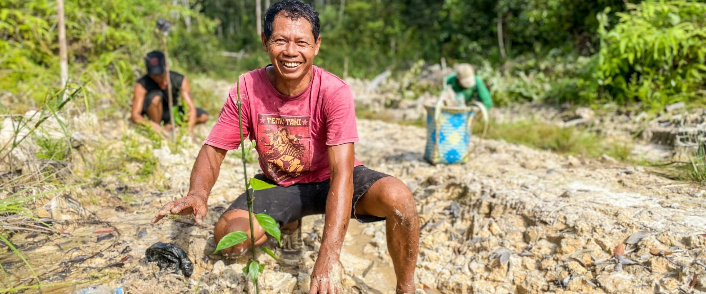 https://redorangutangen.dk/app/uploads/sites/2/2026/08/250924-sustainable-livelihoods-purun.pdf-7000-x-2000-px-4800-x-3600-px-4800-x-2000-px-4800-x-2500-px-scaled-2400x1000.jpg